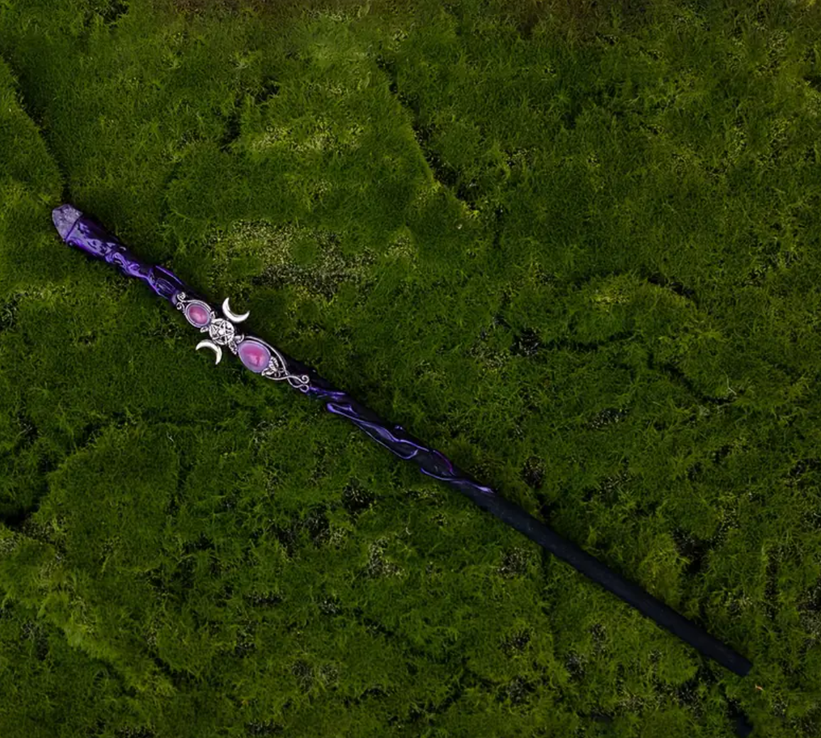 The Enchantress of Amethyst Wand