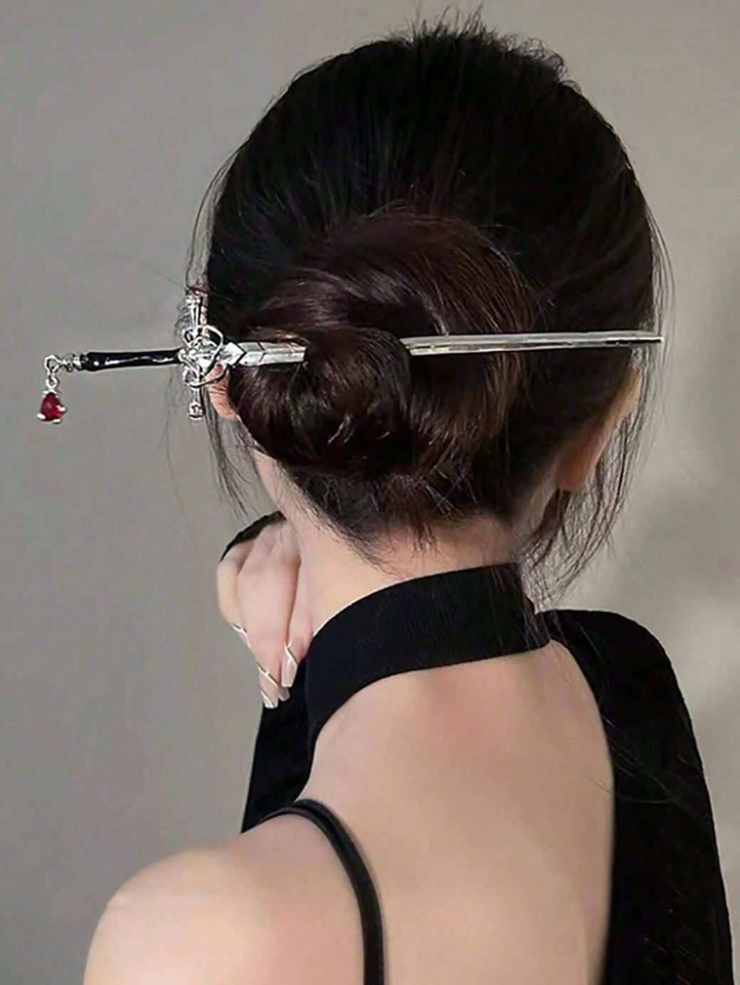 The Scarlet Oath Hair Pin