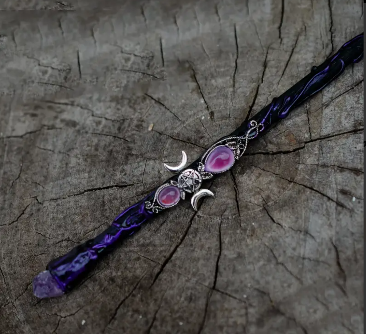 The Enchantress of Amethyst Wand