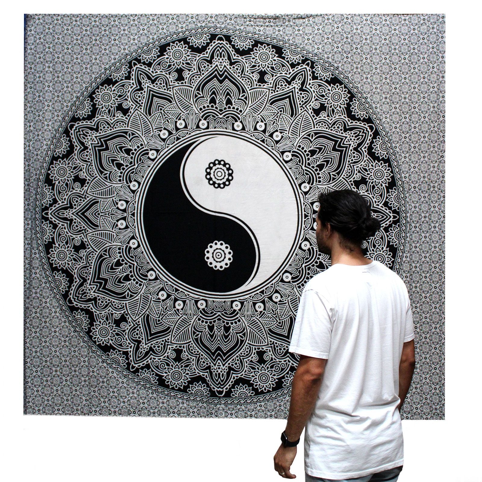 Double Cotton Bedspread + Wall Hanging - Ying yang